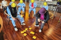 「1월 3일 신체활동」딱지치기